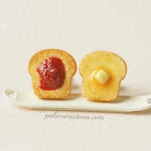 Toast Earrings - Butter And Strawberry Jam Toast..
