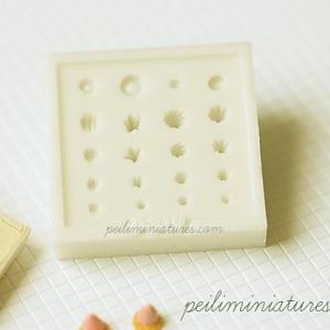 Miniature Clay Mold Push Mold For Dollhouse..