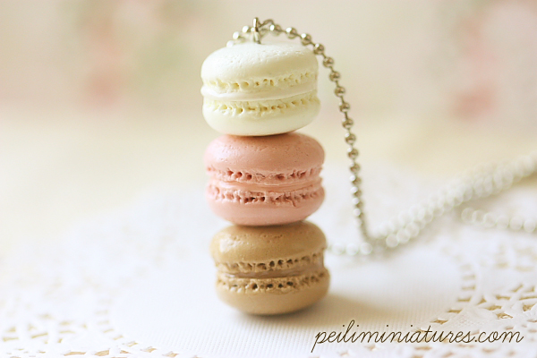 Macaron Jewelry - Trio Macarons Necklace - Nude Pink Macarons